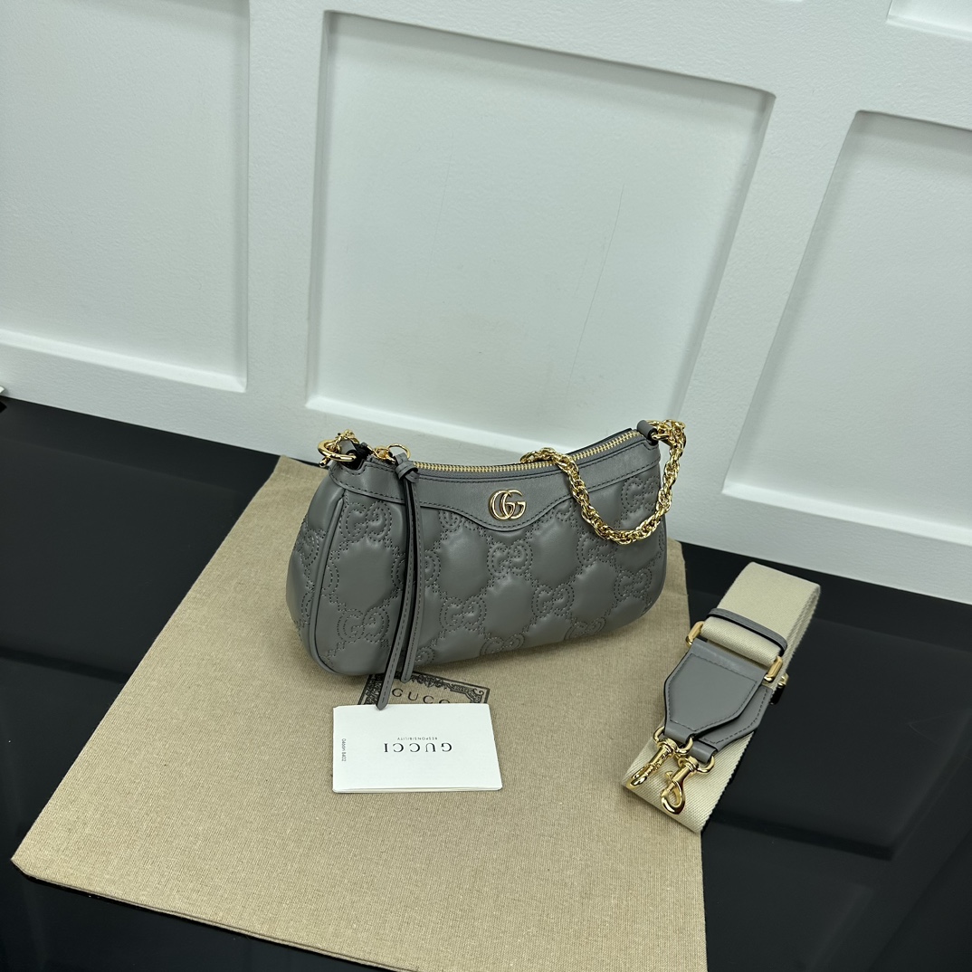 Gucci Hobo Bags